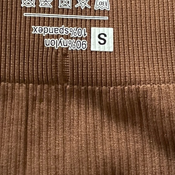 #139, OQQ, 2 Piece, one shoulder high waist yoga leggings - Picture 2 of 3